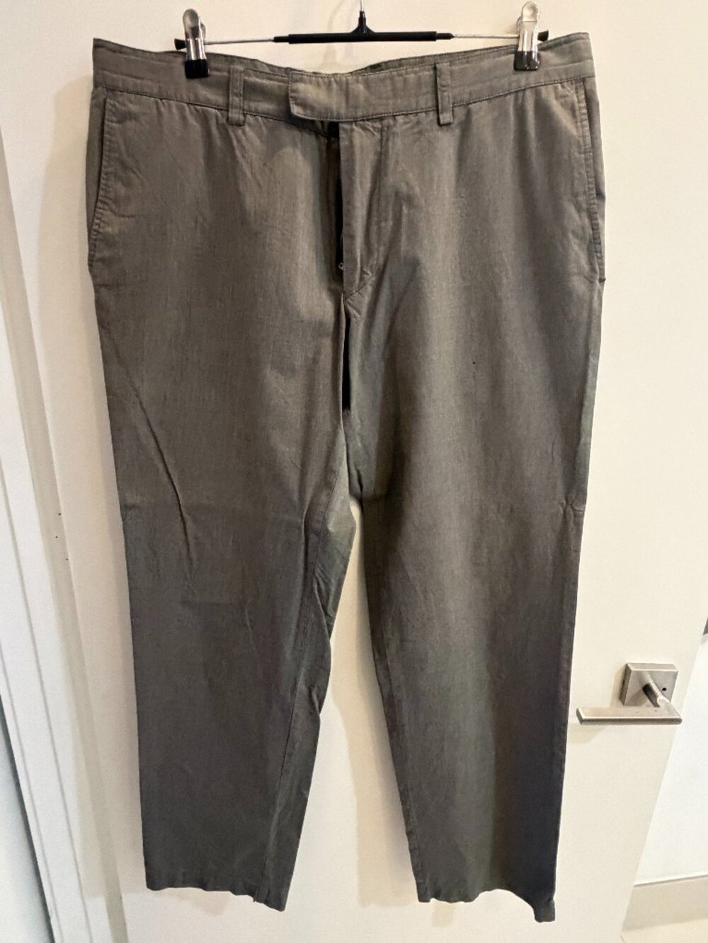 Hugo Boss Gray Chino Pants ~34W
